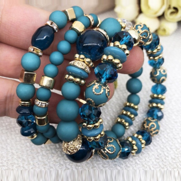 Pretty Blue and Gold Variety Beaded with Heartset of 4 Bracelets! - Picture 2 of 4